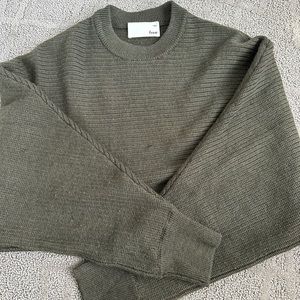 Aritzia Wilfred Free Sweater